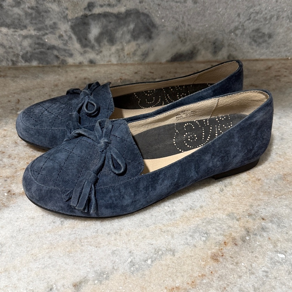 NWT Propet Kate Suede Bow Top Loafers in Navy Blue - Picture 3 of 7